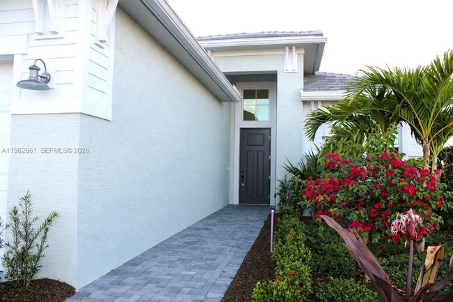 Building Photo - 5243 Rivo Alto Cir