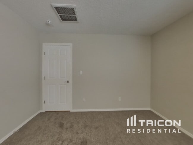 Building Photo - 10311 Nacimiento St NW