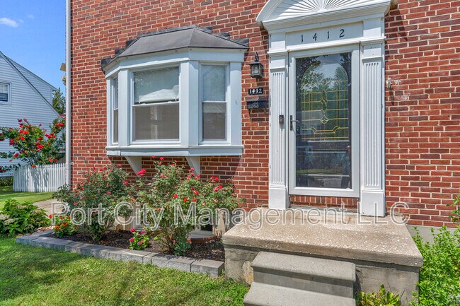 Building Photo - 1412 Jeffers Rd