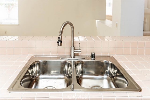 Building Photo - 10 Sparta