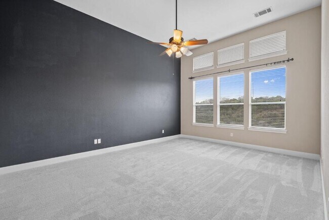 Building Photo - 202 Sunrise Ridge Cove