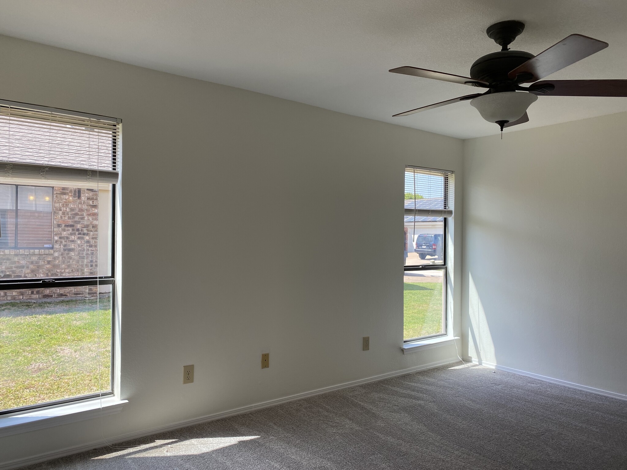 Master Bedroom - 2429 Majestic Dr