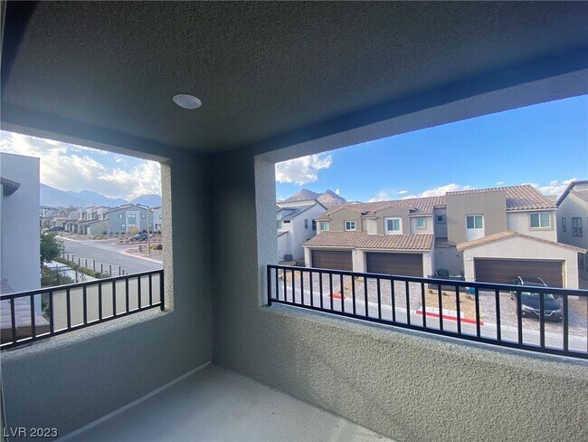 Building Photo - 11545 Alpine Cove Ave