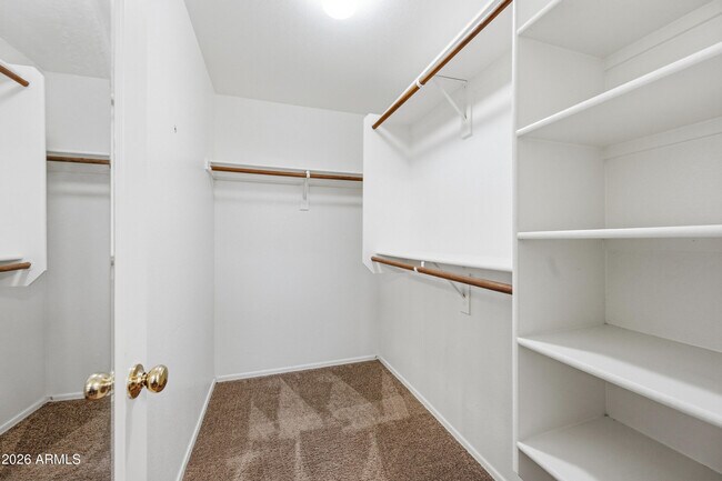 Building Photo - 1428 E Hopkins Rd