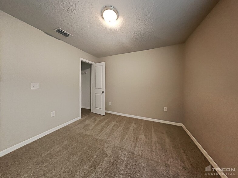 Building Photo - 9268 Gibralter St