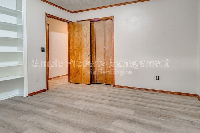 Building Photo - 11304 Ashford Dr
