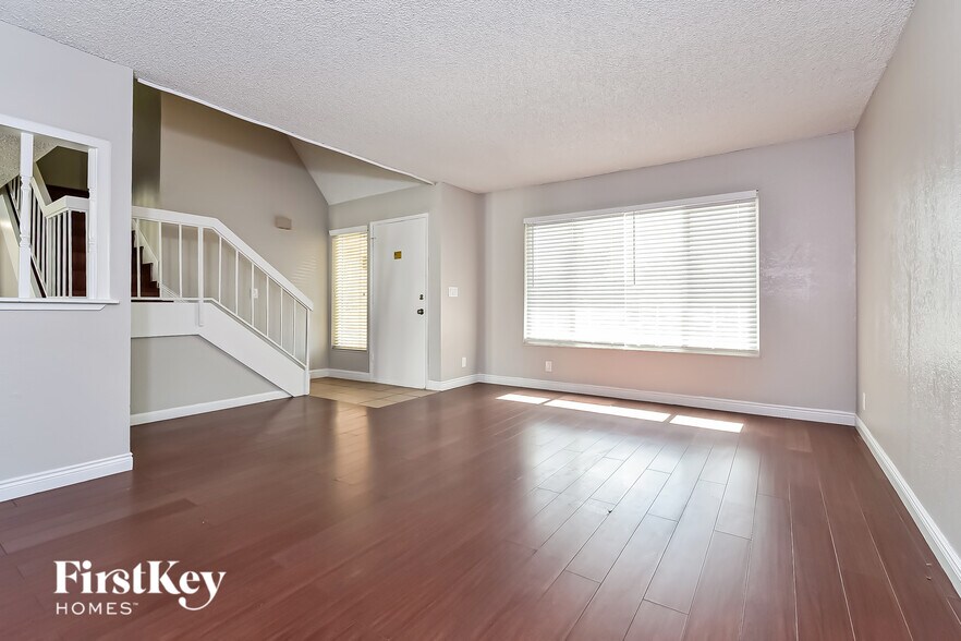 Building Photo - 7084 Berkshire Pl