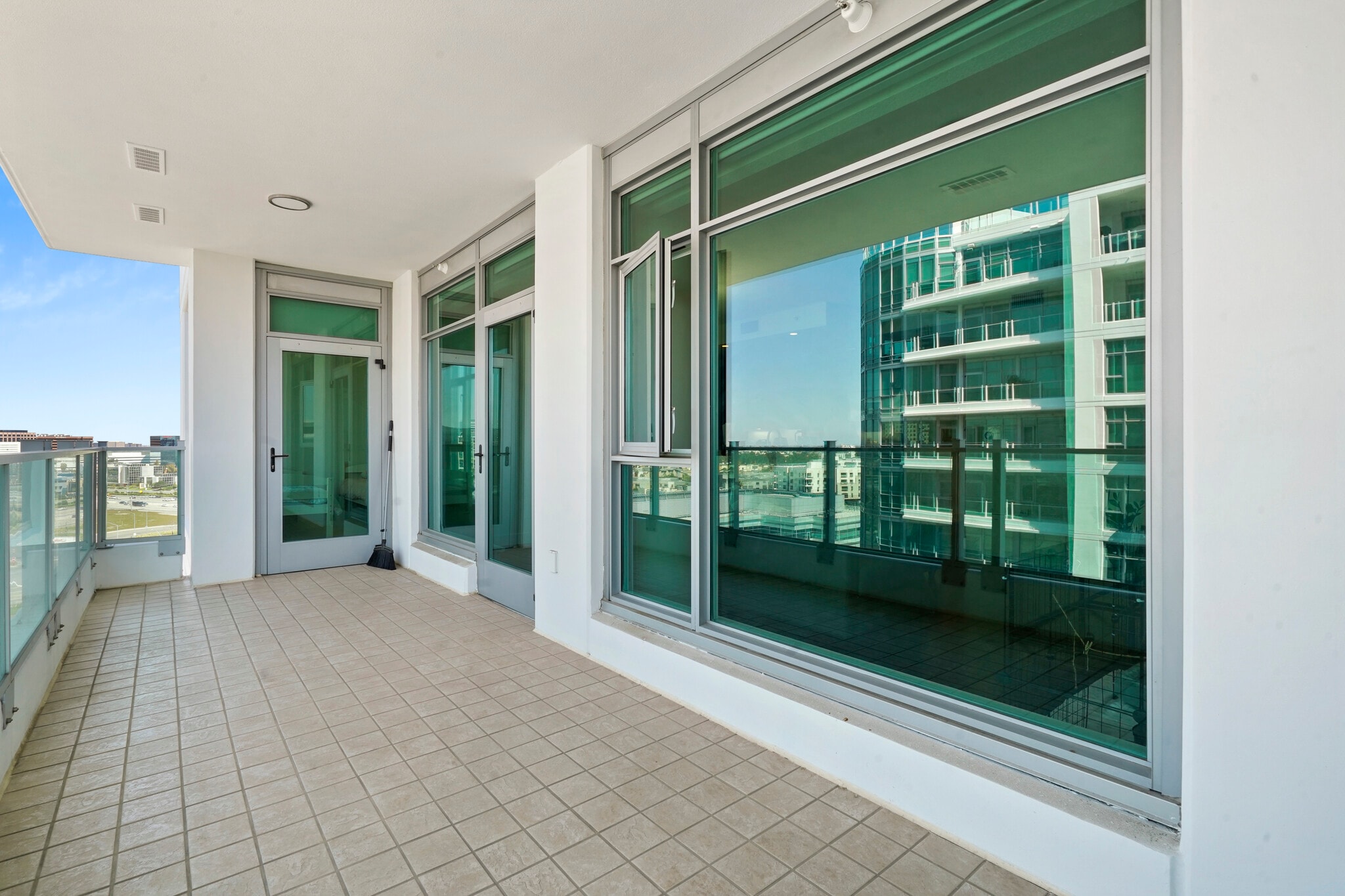 Building Photo - 3141 Michelson Dr