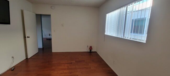 Bedroom - 32 18th Ave