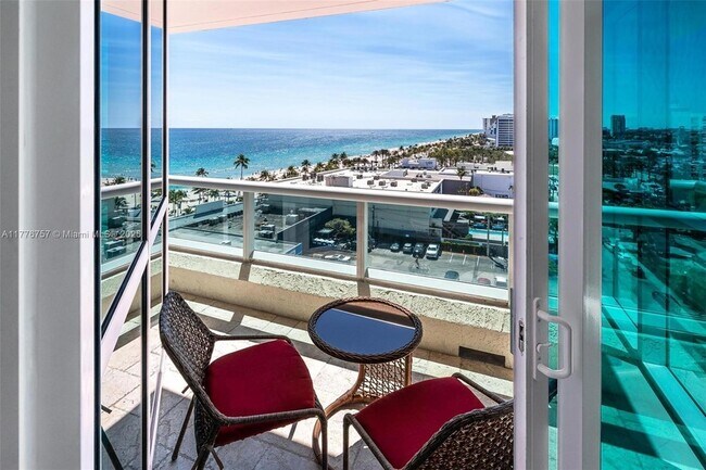 Building Photo - 101 S Fort Lauderdale Beach Blvd