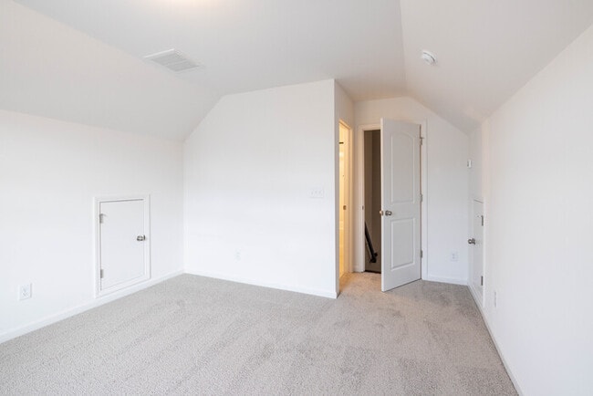 Building Photo - NEW CONSTRUCTION 3BD/3BATH Home in Stonebridge -Available FEBRUARY 2026