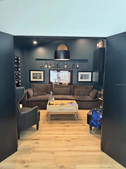 Building Photo - 1021 Temple Grove Pl