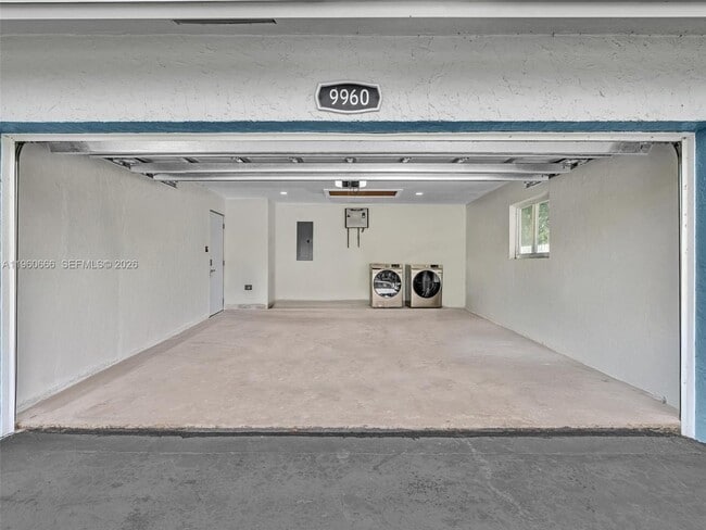 Building Photo - 9960 NW 23rd St