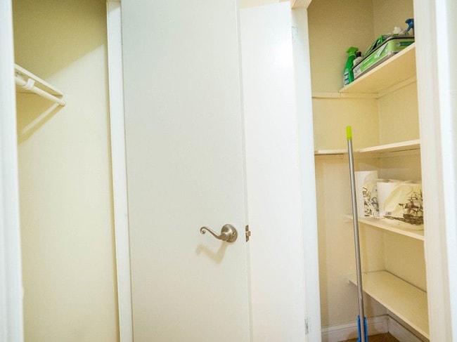 Building Photo - 173 Schenectady Ave