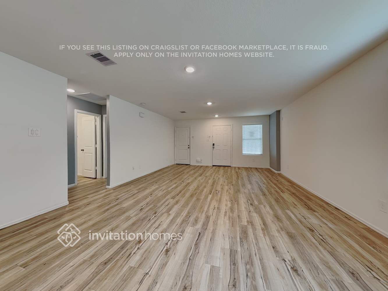 Building Photo - 18827 Charter Elm Dr