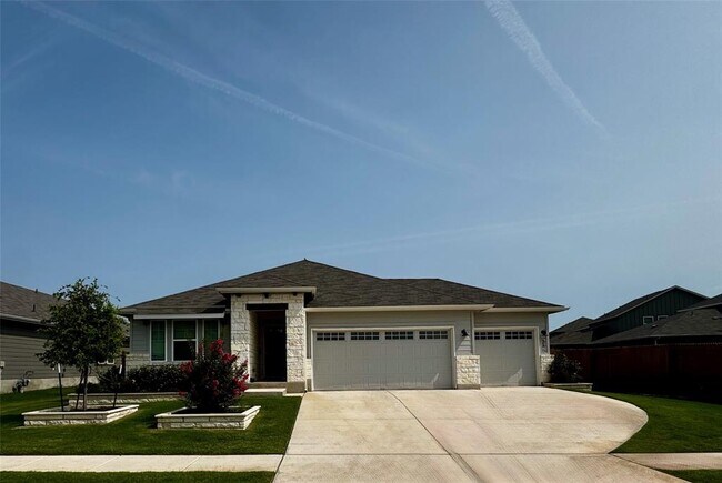 Primary Photo - 2841 Dell Hollow Dr