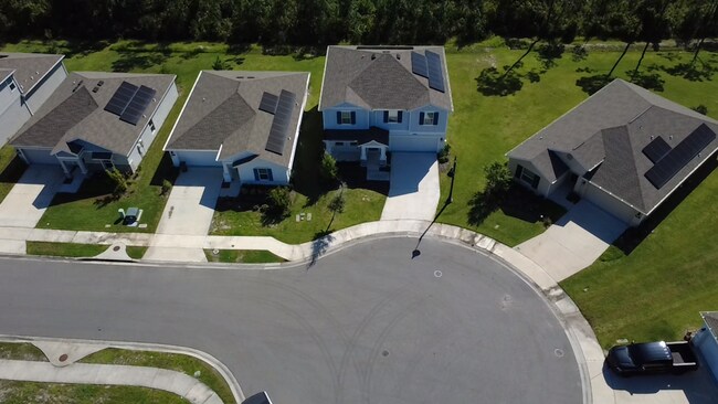 Building Photo - 4 Bedroom 2.5 Bathroom home located in Preserves at LPGA