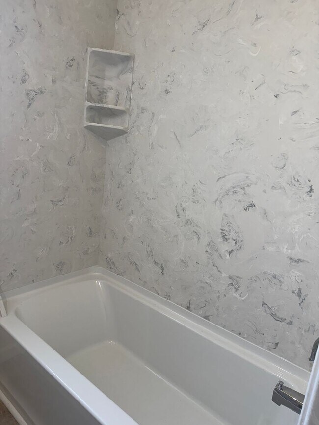 Building Photo - 12wash01