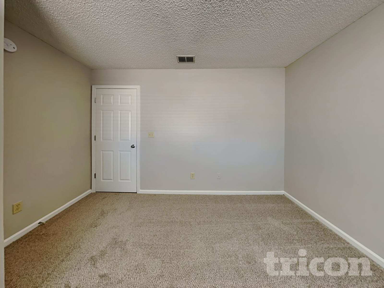 Building Photo - 8755 Tidewood Ct