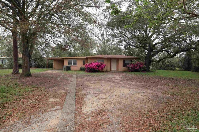 Primary Photo - 527 Frisco Rd