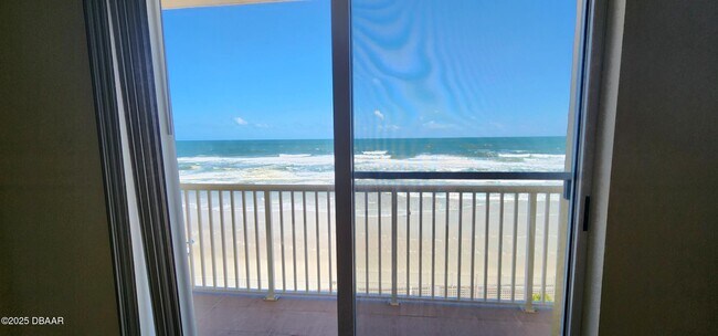 Building Photo - 2901 S Atlantic Ave