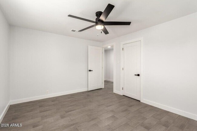 Building Photo - 240 N Monte Vista St