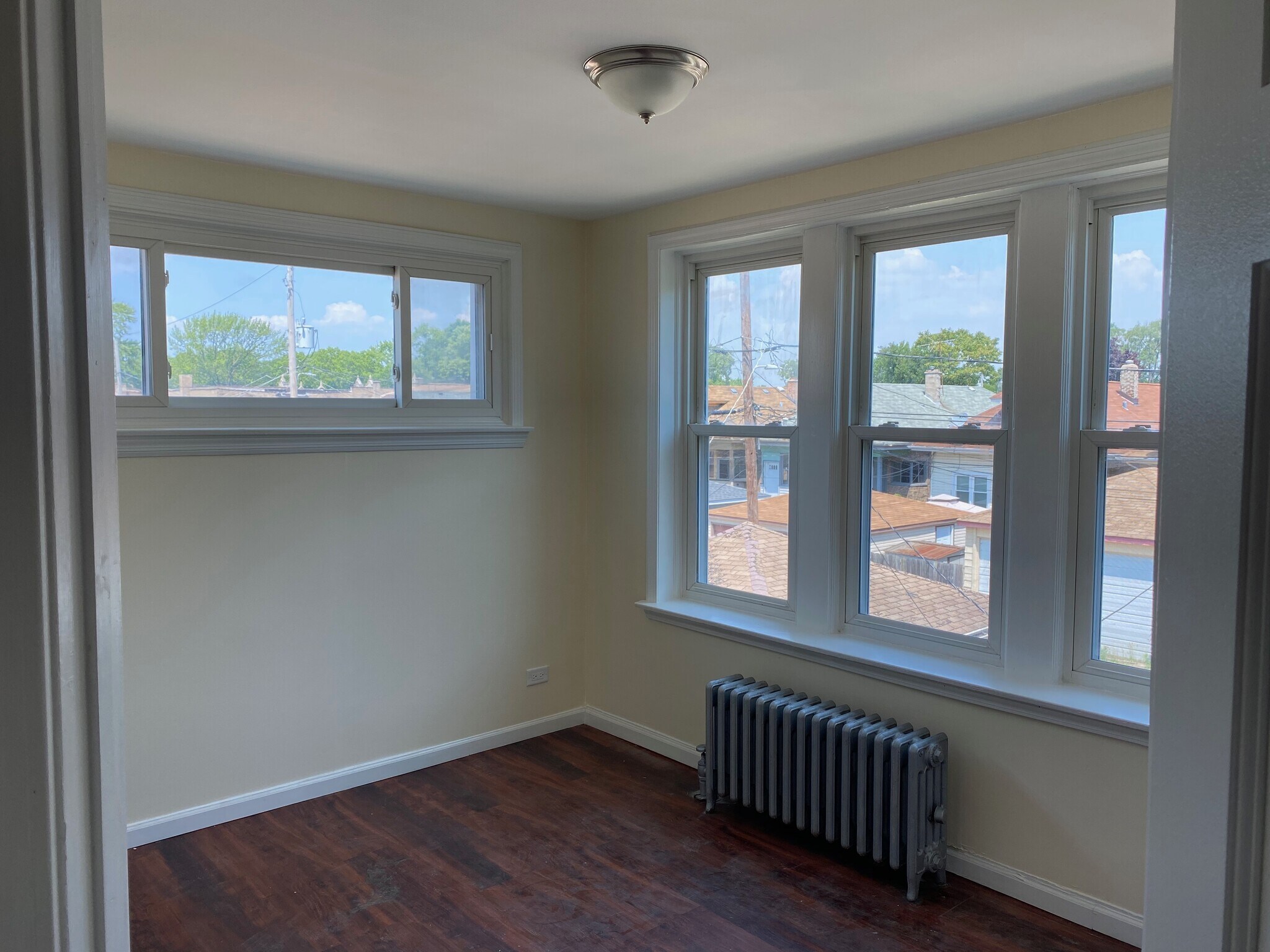 Rear bedroom - 1744 E 84th Pl