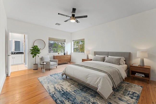 Building Photo - 4302 Spencer St