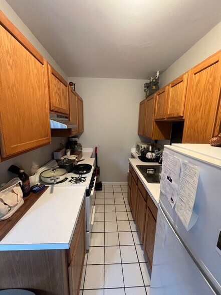 Building Photo - 110 Brainerd Rd