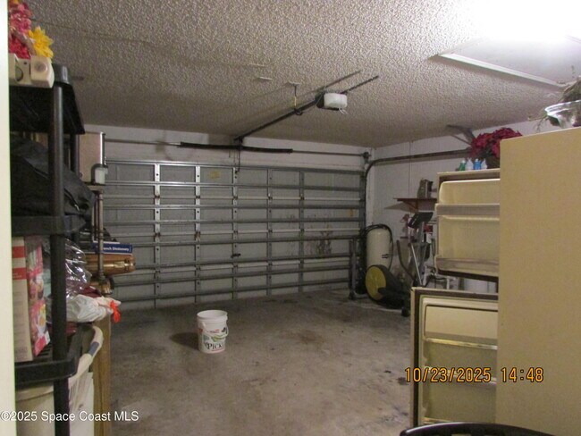 Building Photo - 534 White Plains Ave SW