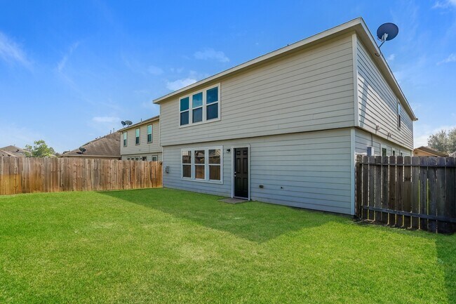 Building Photo - 3106 Thicket Path Way