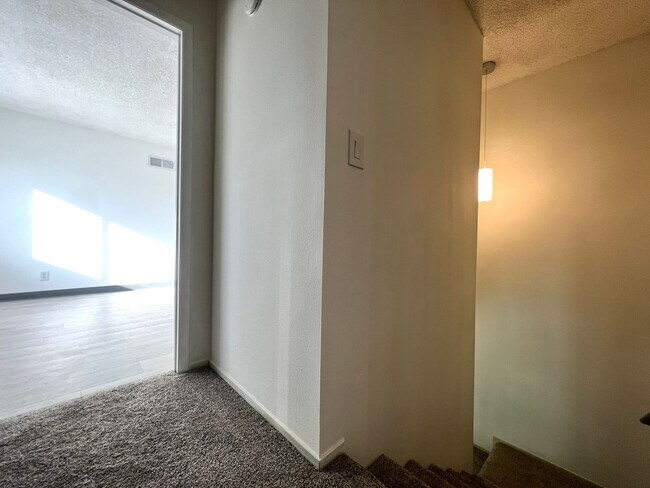Building Photo - 3744 Pilgrim St