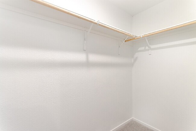 Building Photo - 31342 Black Cherry St