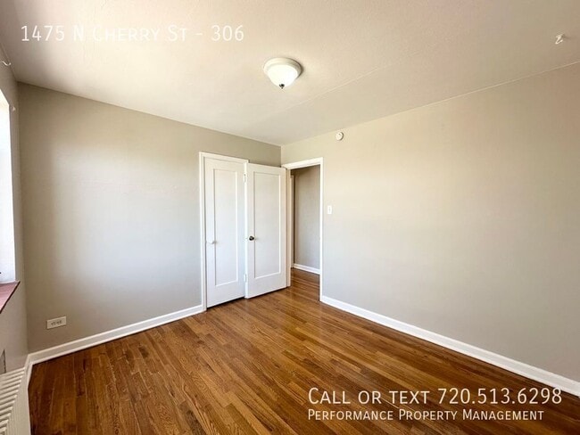 Building Photo - 1475 N Cherry St