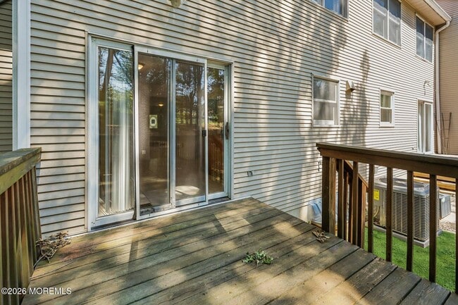 Building Photo - 157 Northampton Dr