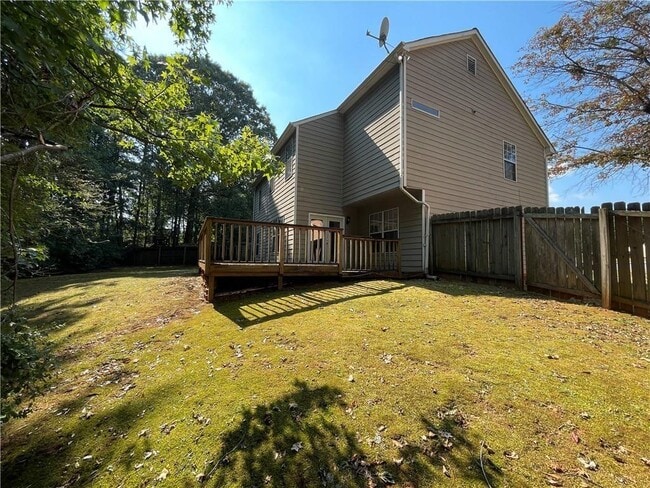 Building Photo - 4401 Dickens Ct NW