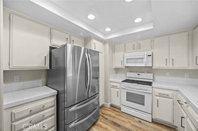 Building Photo - 8933 Yolo Cir