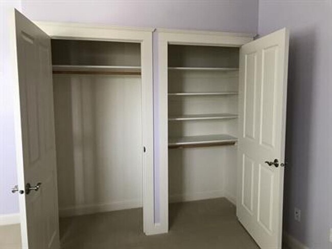 Building Photo - 4484 Alexander St