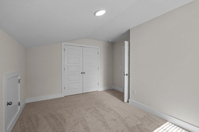 Building Photo - Modern amenities meet Cozy charm!  3 Bedroom, 2.5 Bath, New Construction - Pet Friendly!