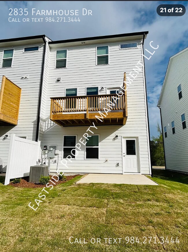 Building Photo - 2835 Farmhouse Dr