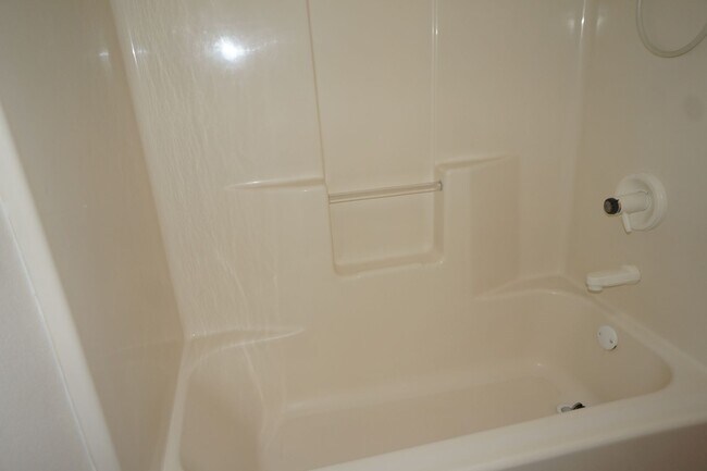 Building Photo - NW Portland Forest Heights Beauty. Flat backyard!