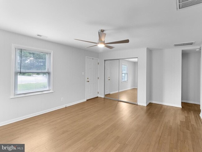 Building Photo - 701 Goldsborough St