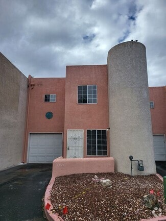 Building Photo - North valley 3 bedroom 2/BA 1245/sf 1/CG 2...