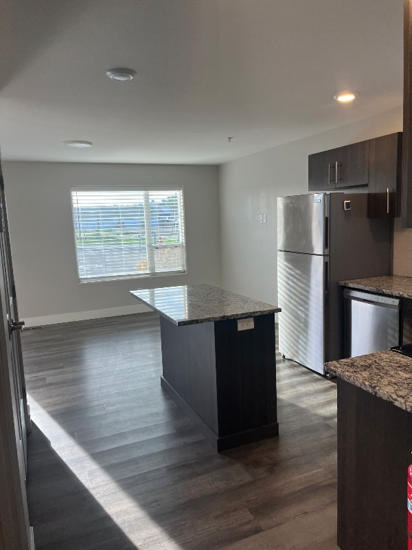 Building Photo - 591 Turin Way