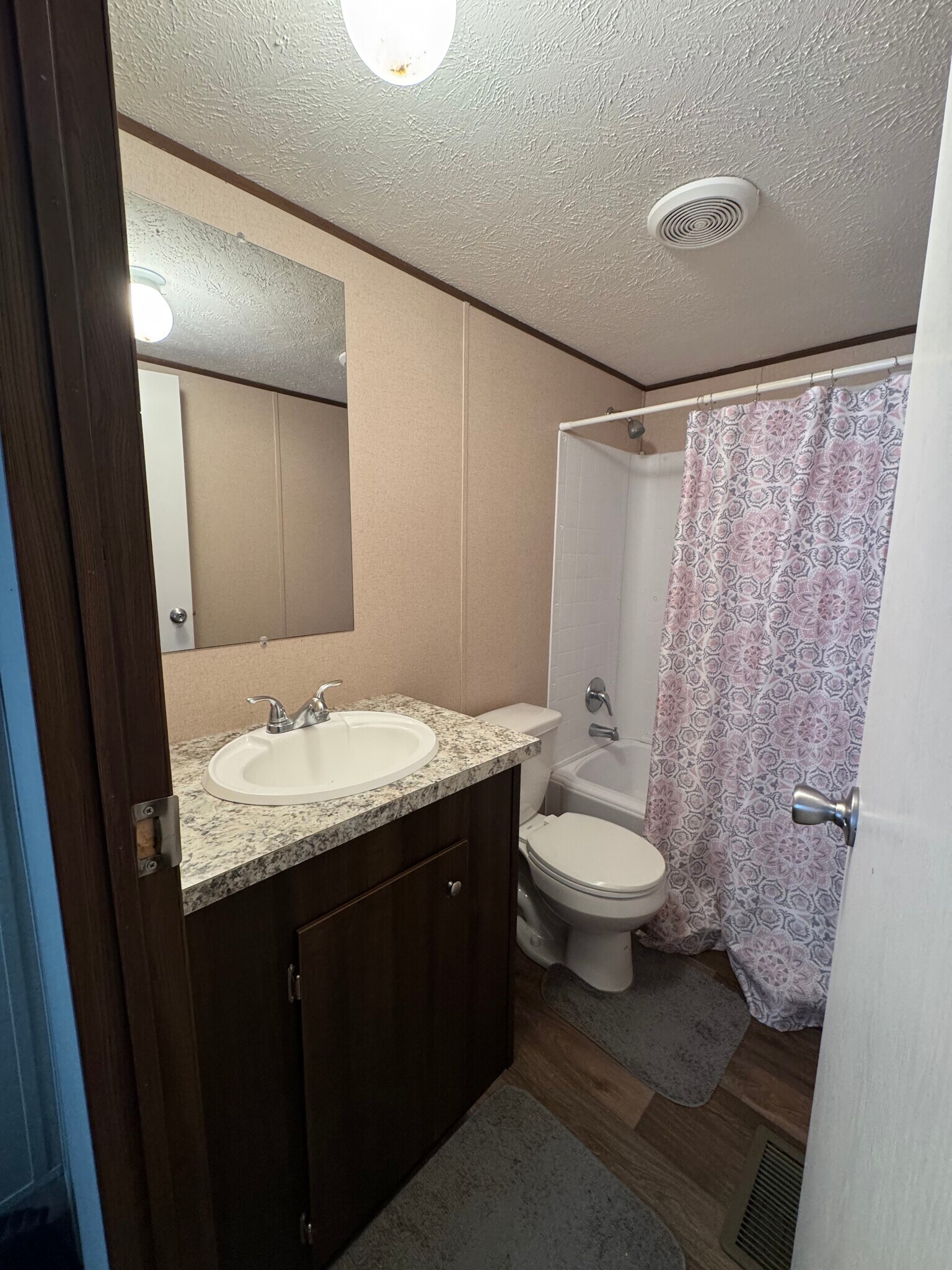 Building Photo - 35170 Highway 69