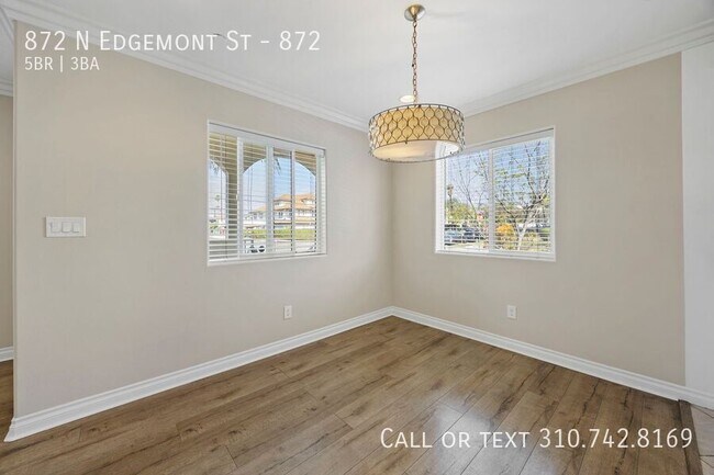 Building Photo - 872 N Edgemont St