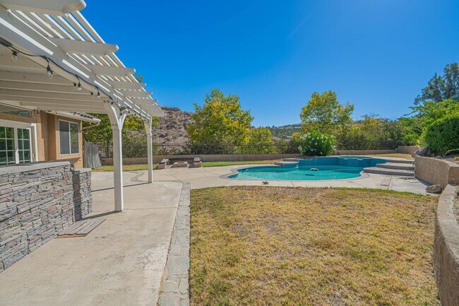 Building Photo - 29364 Canyon Rim Pl