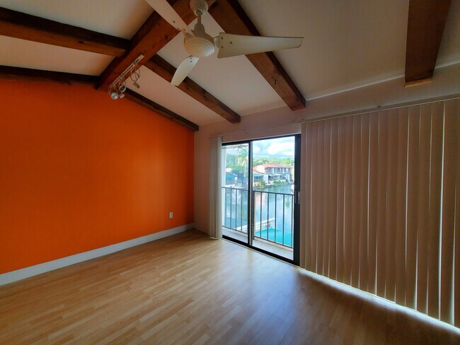 Building Photo - 15315 Loch Isle Dr W