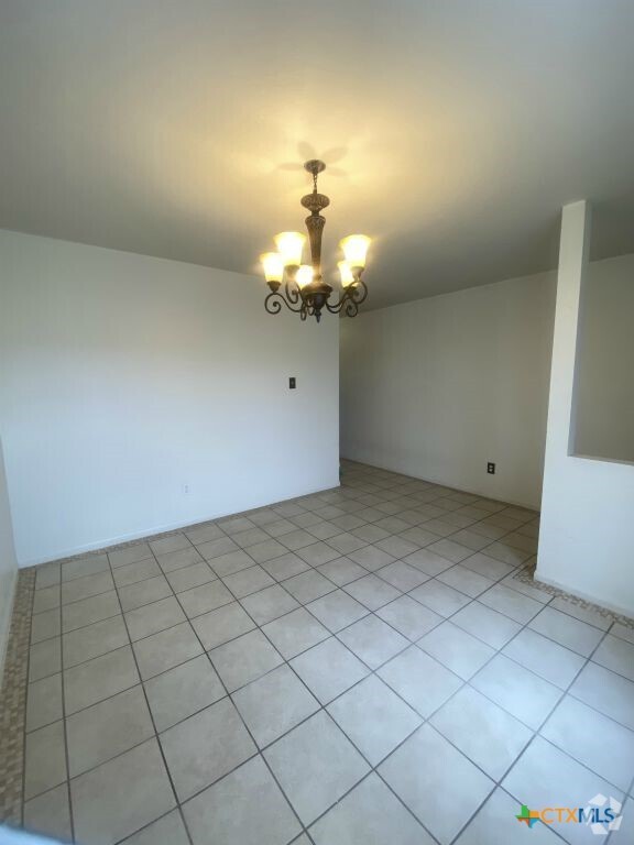 Building Photo - 5406 Oster Dr