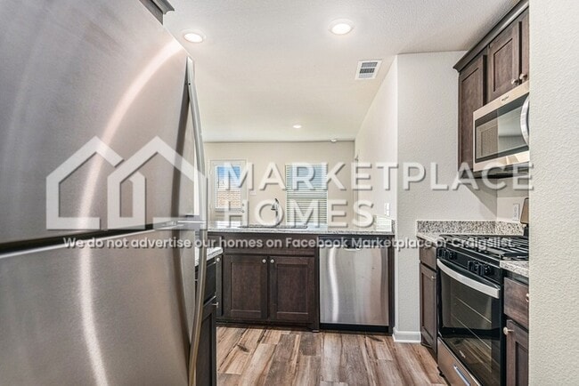 Building Photo - 10828 Gray Mare Dr